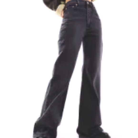 We The Free Benji Relaxed Wide Leg High Rise Flare Jeans in Black Size 24 - Picture 1 of 7